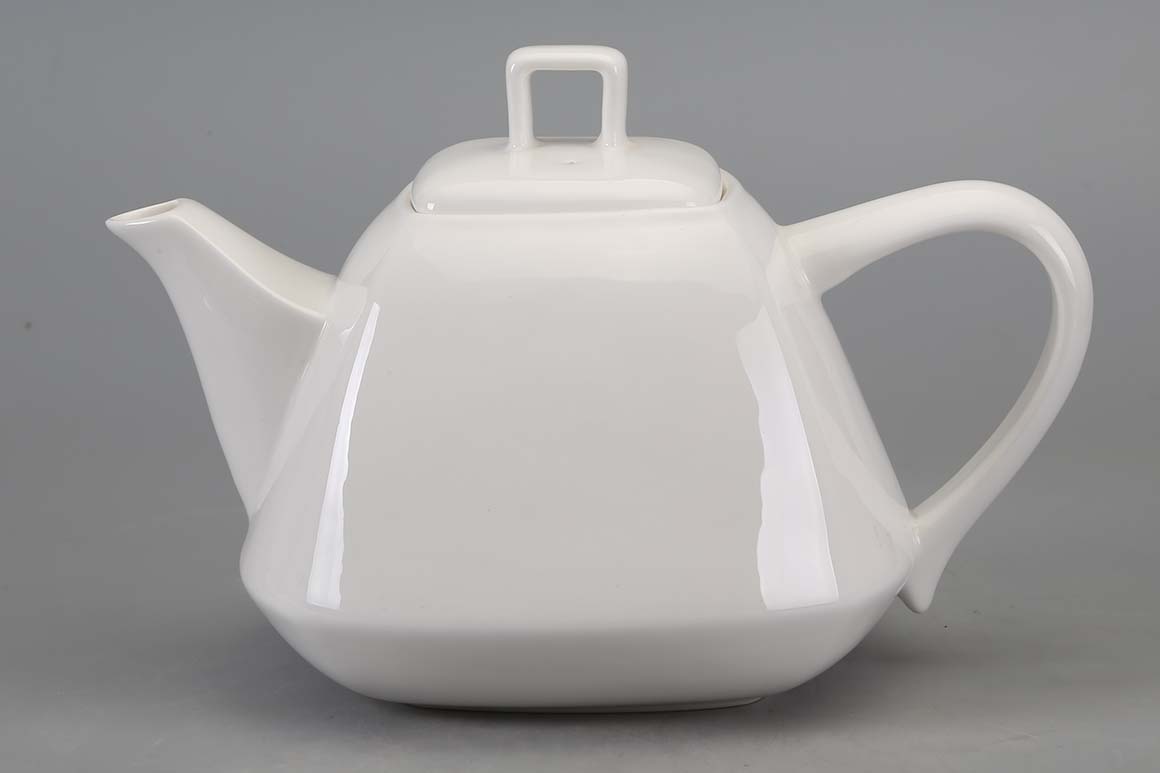 1744 方型茶壶b1.jpg